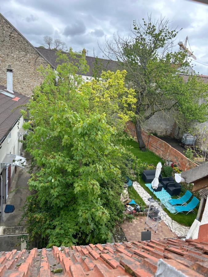 F3 Au Grenier D'Une Maison Massy  Exterior photo